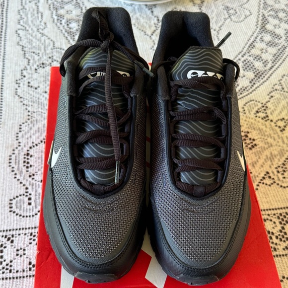 Nike Air Max Pulse size 9 - Picture 6 of 8